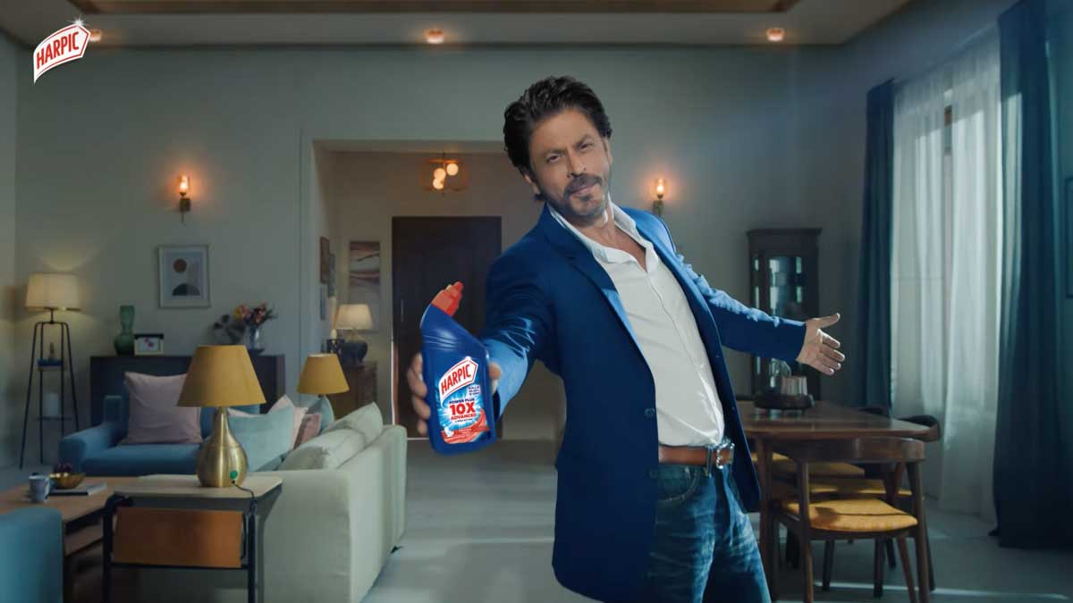 Shah Rukh Khan Becomes Harpic's New Brand Ambassador